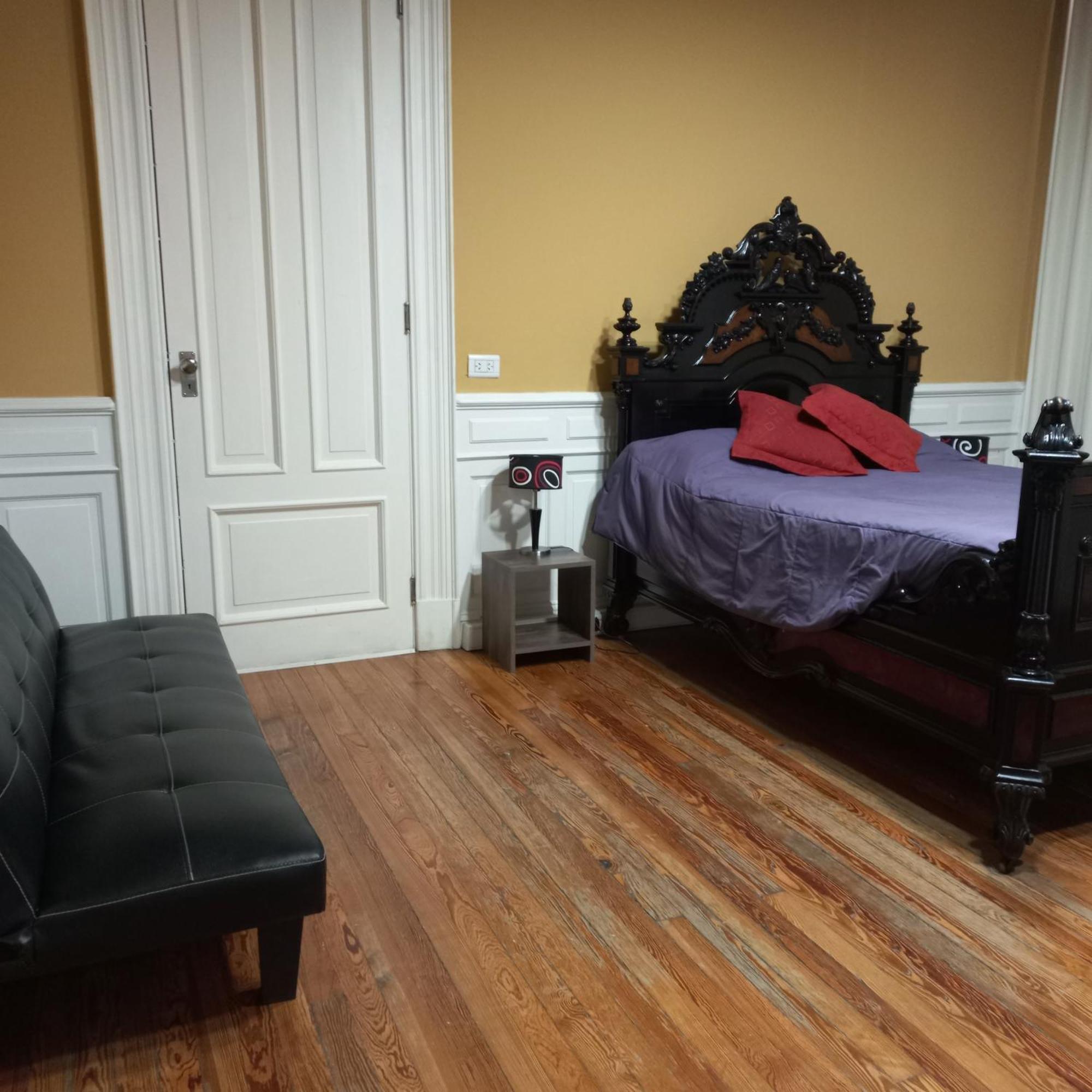 Kalahat Bed & Breakfast *